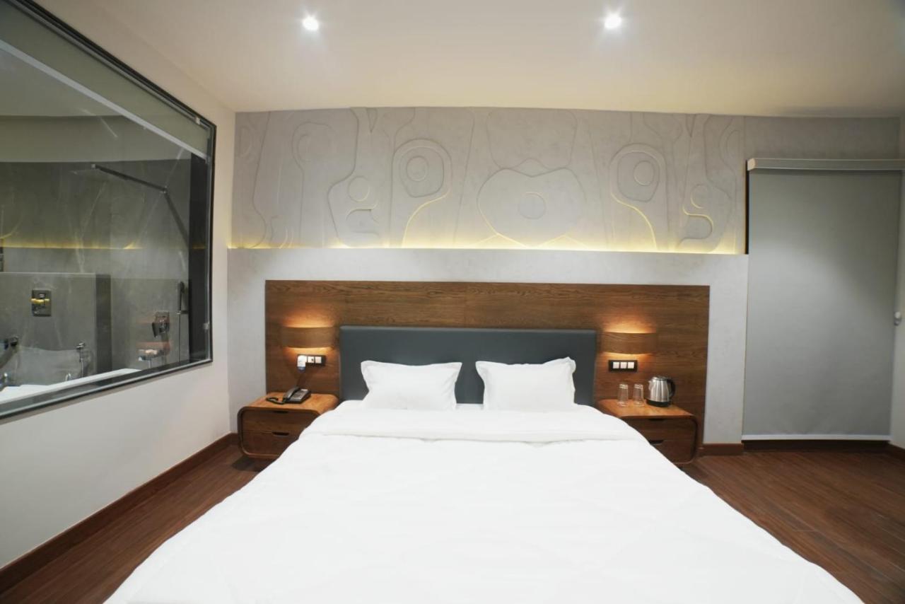 The Rohini Mansion A Unit Of The Monsoon & Pearl Palace Yamuna Nagar Exterior photo